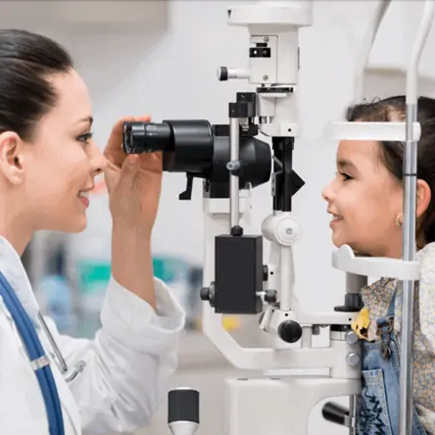 pediatric eye exam in Woodbury
